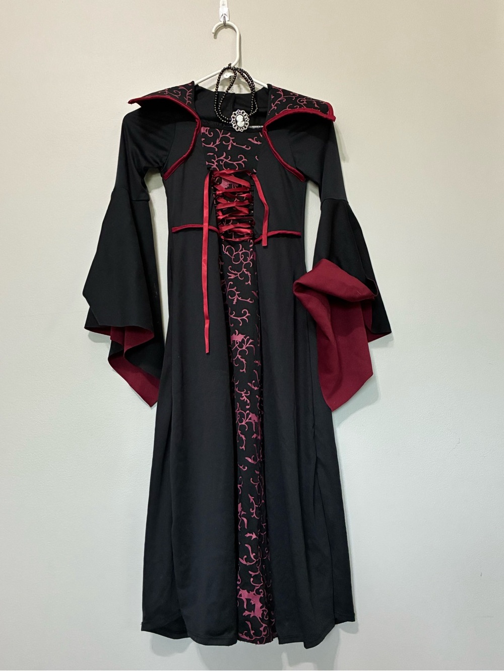 California Costumes Kids Royal Vampire Halloween Costume - Black